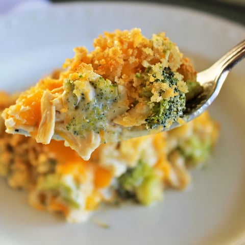 Creamy Chicken & Broccoli Cheddar Bake topped with crispy panko breadcrumbs, perfect for weeknight dinners.  